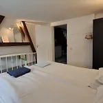 Three-bedroom On Peldu 19 Apartment Riga
