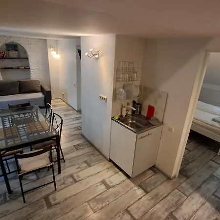 Dzīvoklis Three-bedroom On Peldu 19 Riga