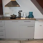 Three-bedroom On Peldu 19 *