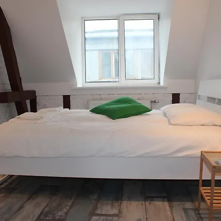 Three-bedroom On Peldu 19 Apartment *