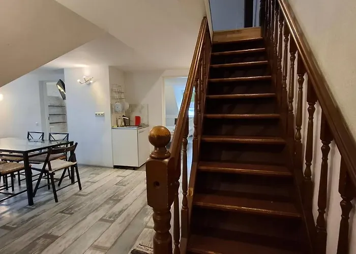 Three-bedroom On Peldu 19