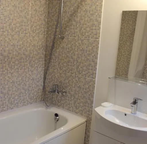 Three-bedroom On Peldu 19 Lejlighed *