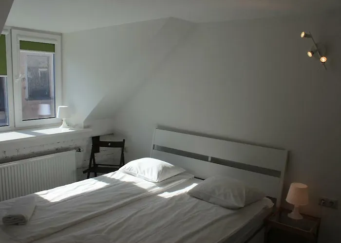 Apartment Three-bedroom On Peldu 19 *