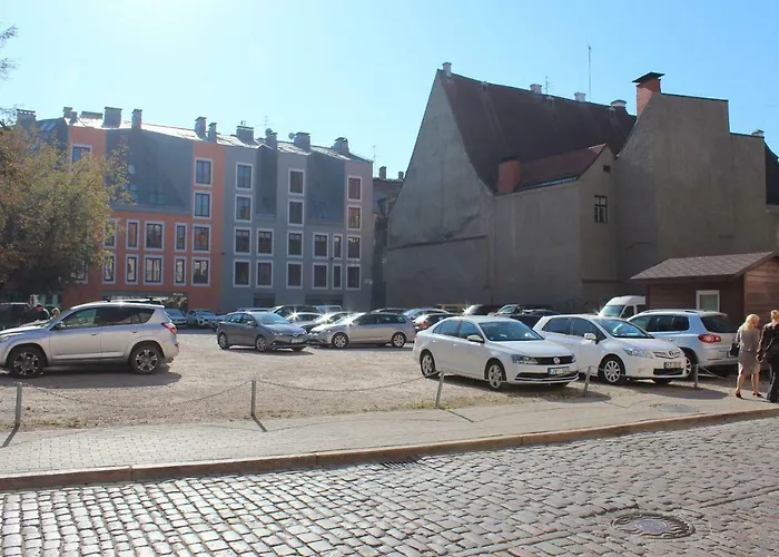 Three-bedroom On Peldu 19