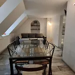 Three-bedroom On Peldu 19 * Riga