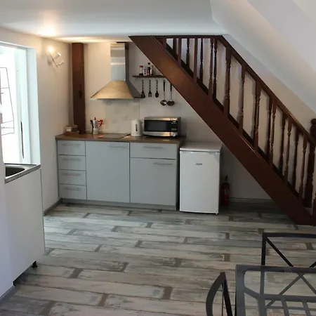 Appartamento Three-bedroom On Peldu 19 *